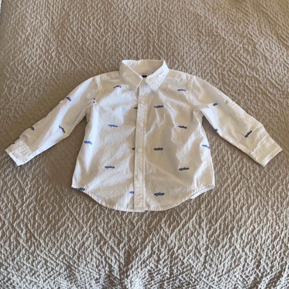 JANIE & JACK 18-24 months baby boy shirt, white with blue cars on it